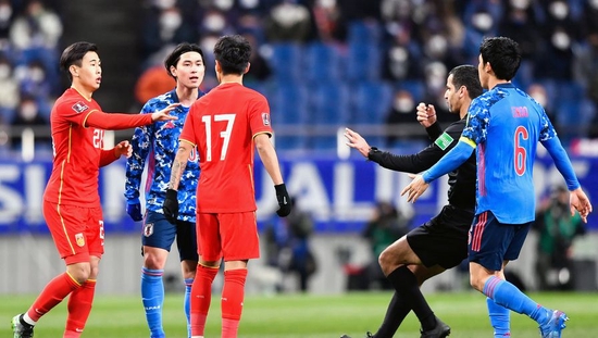 赫罗纳VS贝蒂斯直播10月27日西甲 皇马VS巴萨直播